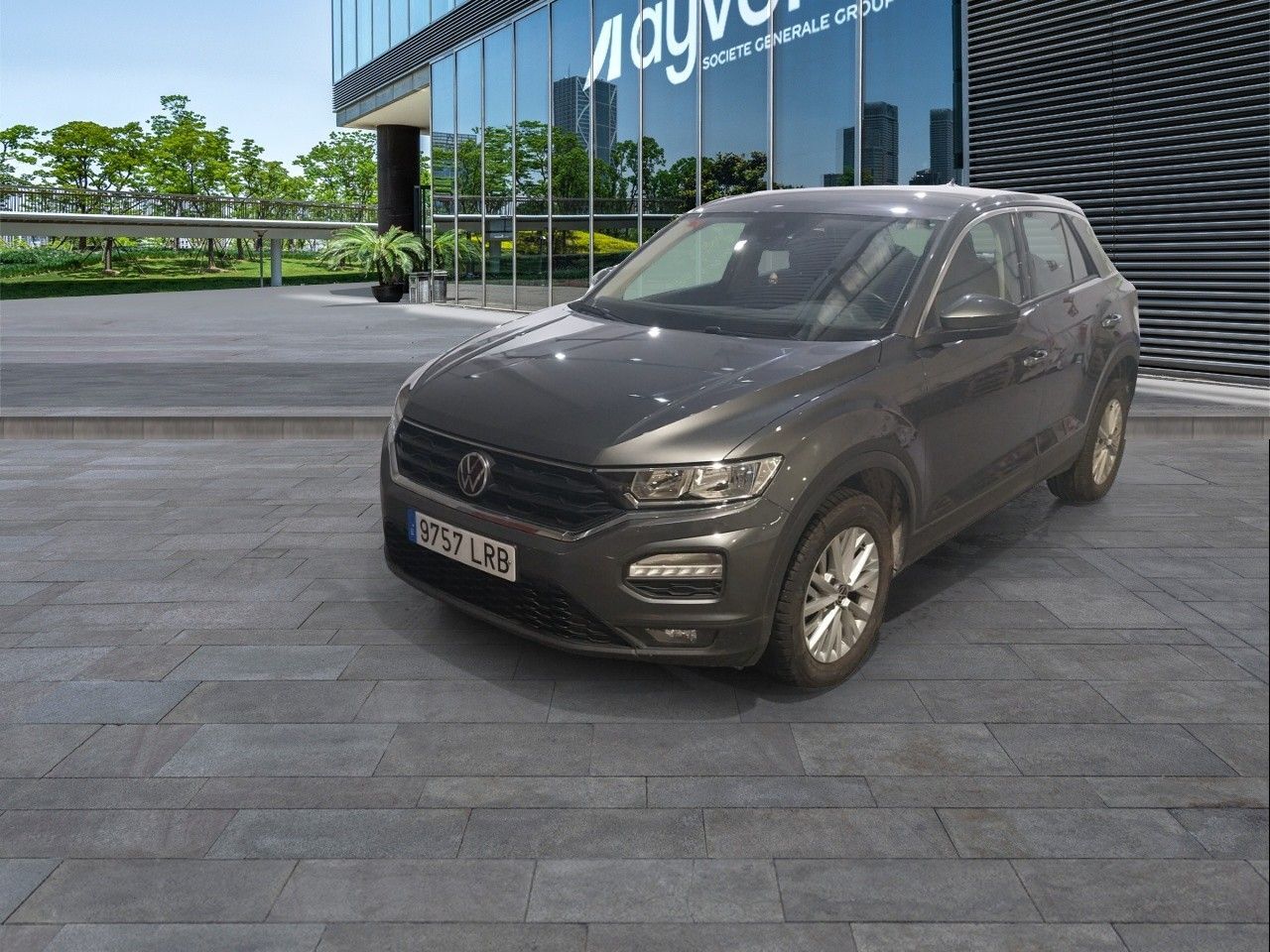 VOLKSWAGEN T-Roc (Edition 2.0 TDI 85 kW (115 CV)) en Madrid