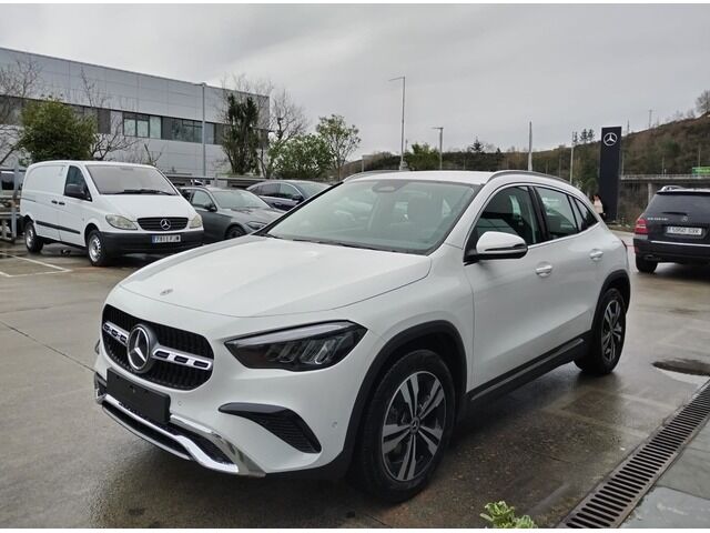 MERCEDES Clase GLA (200 120 kW (163 CV)) en Guipúzcoa