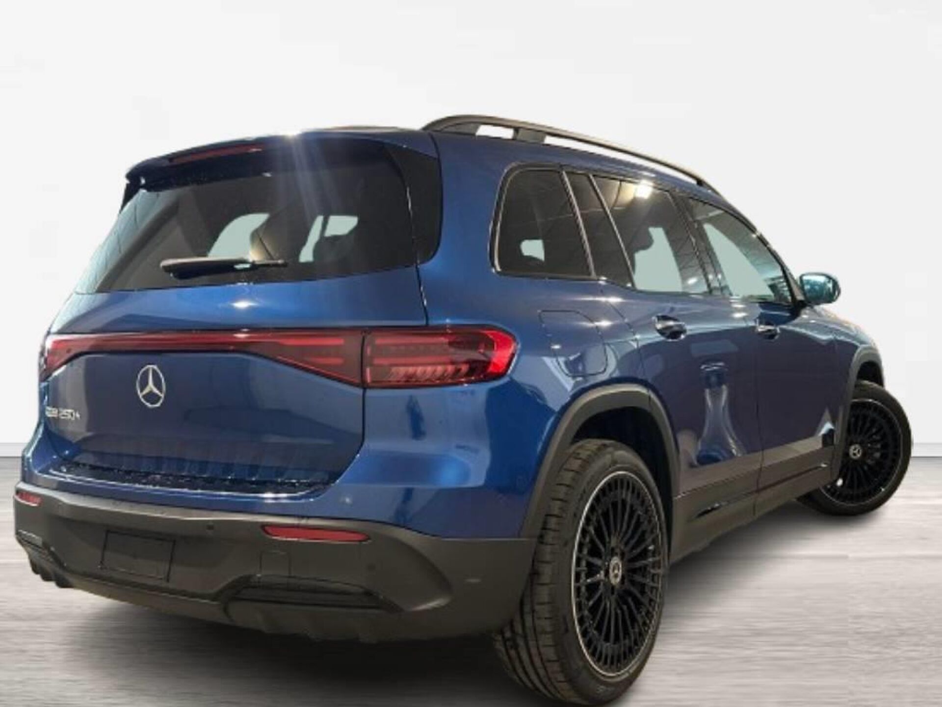 Imagen 2 de MERCEDES EQB