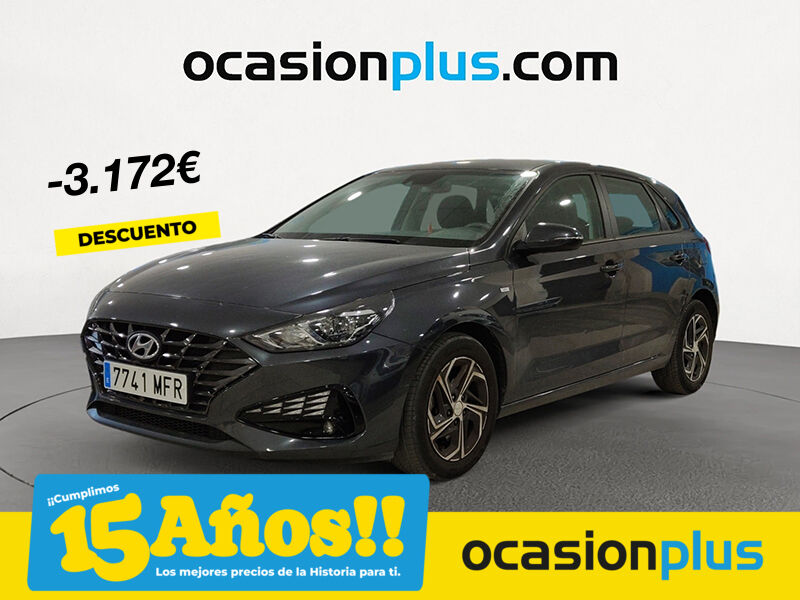 HYUNDAI i30 (1.0 TGDI 48V Klass 88 kW (120 CV)) en Madrid