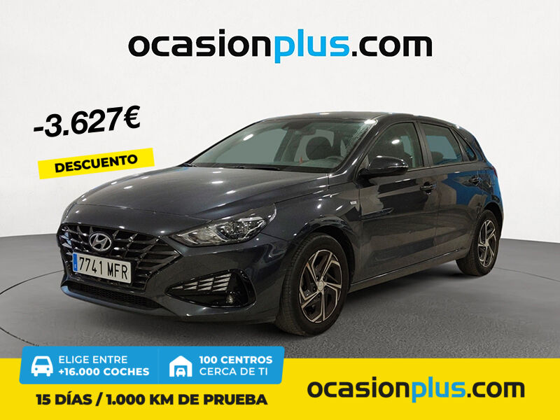 HYUNDAI i30 (1.0 TGDI 48V Klass 88 kW (120 CV)) en Madrid