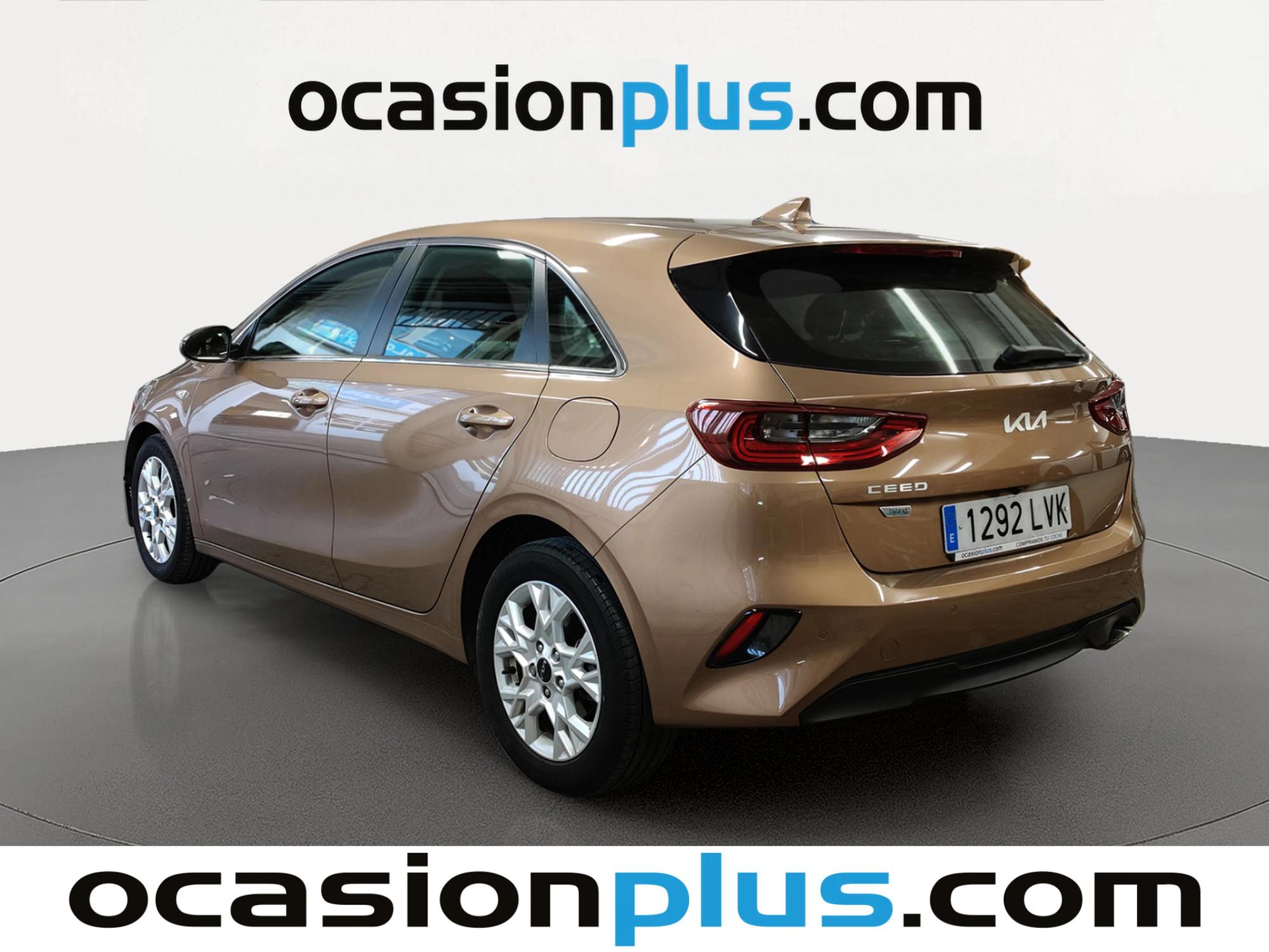 Foto del KIA Ceed 1.0 MHEV Drive DCT 120