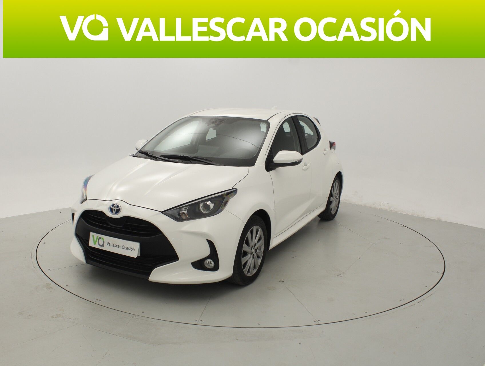 TOYOTA Yaris (ACTIVE TECH 1.5 VVT-I HEV 116 CV 5P) en Barcelona