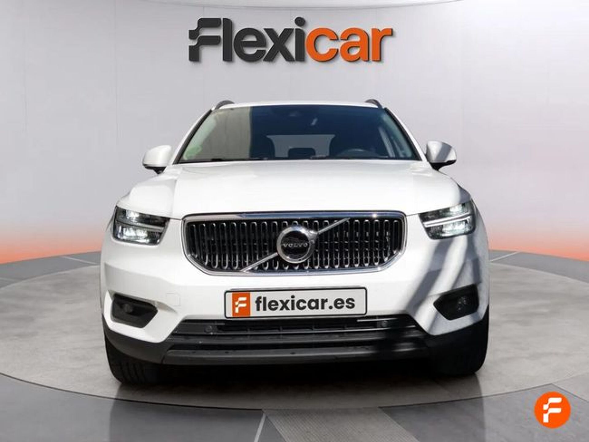 Imagen 2 de VOLVO XC40