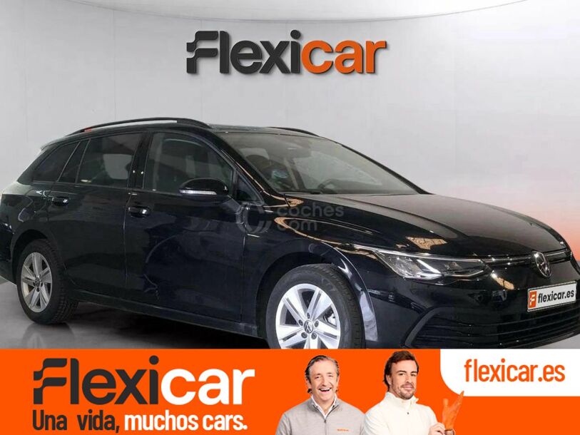Foto del VOLKSWAGEN Golf Variant 1.0 eTSI Life DSG 81kW