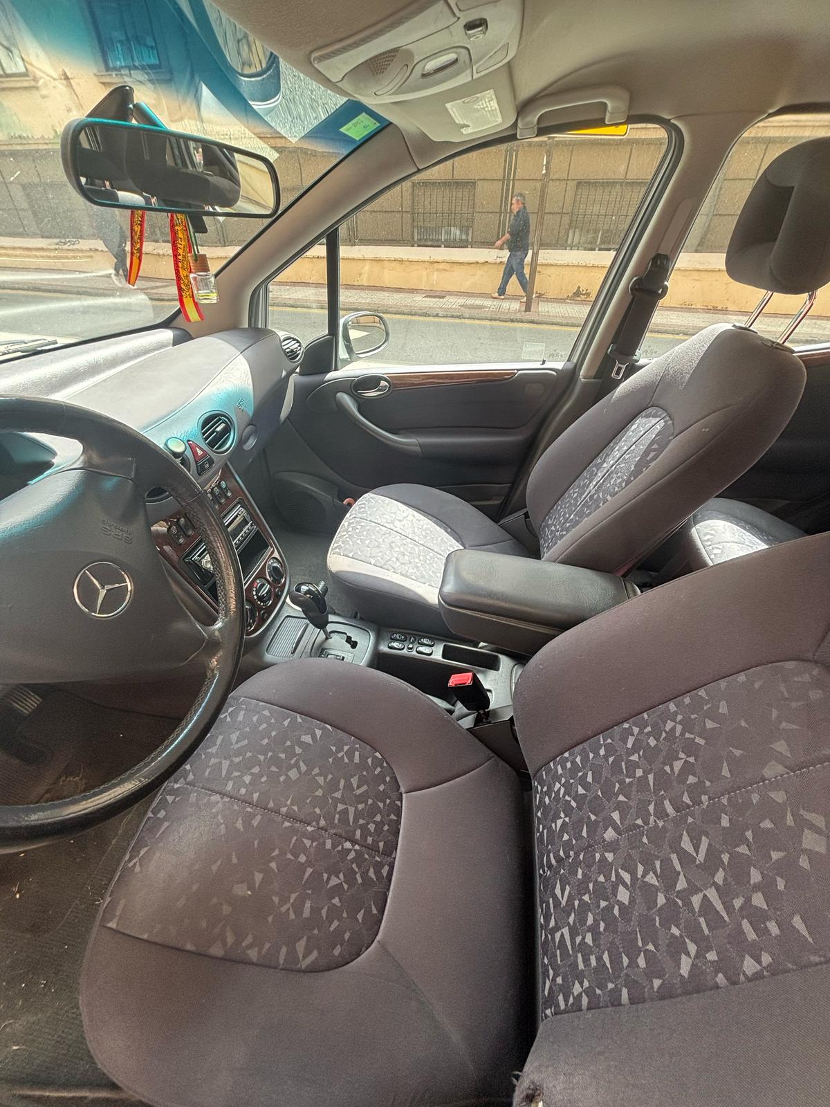 Foto del MERCEDES Clase A A 190 Corto