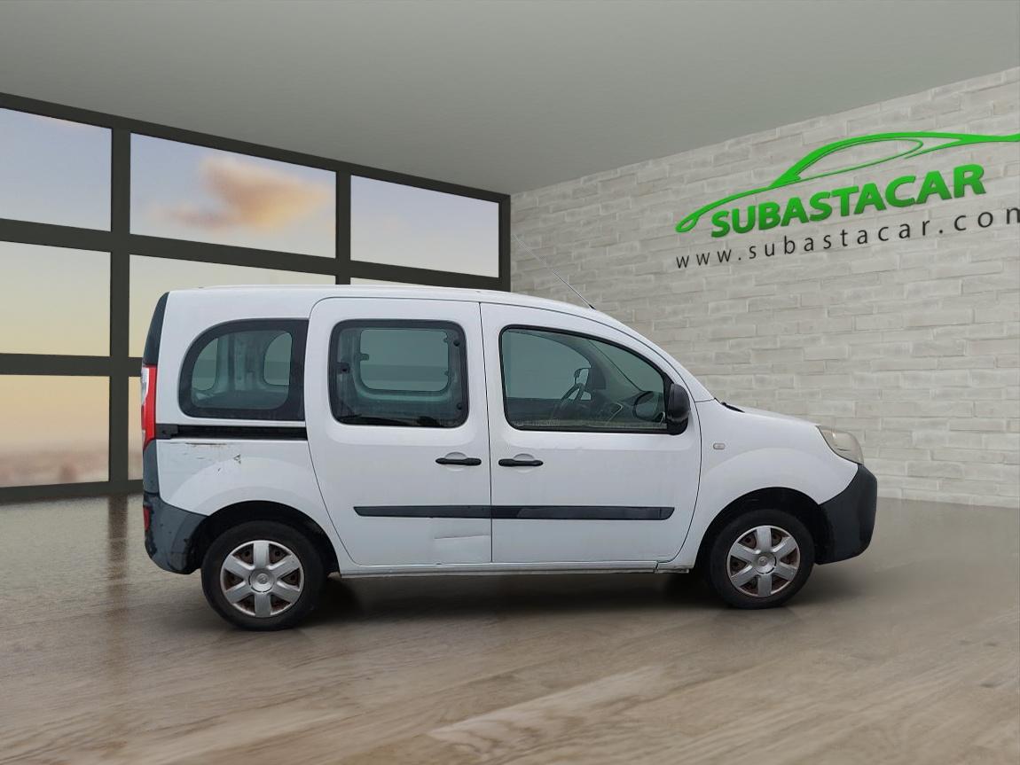 RENAULT Kangoo (Kangoo COMBI Profesional N1 Energy dCi 55kW (75CV)) en Madr