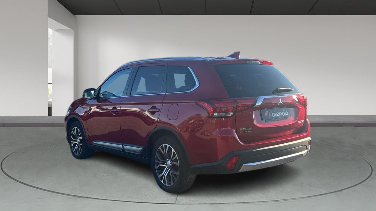 Foto del MITSUBISHI Outlander 200 MPI Motion 2WD 5pl. CVT