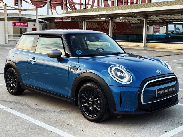 MINI Mini (Cooper 100 kW (136 CV)) en Barcelona