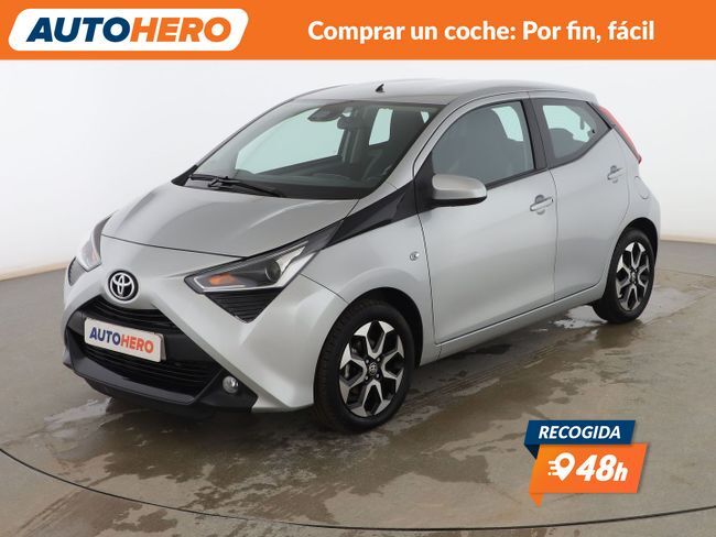 TOYOTA Aygo (1.0 X-Play) en Madrid