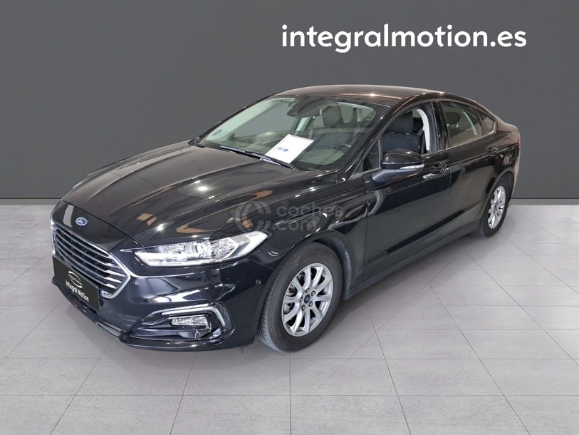 Foto del FORD Mondeo Sedán 2.0 HEV Titanium