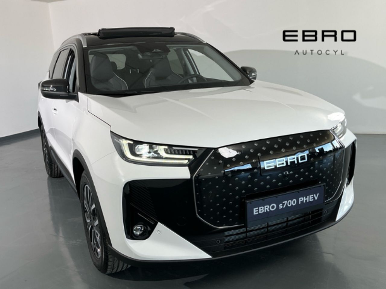 EBRO s700 (1.5 TGDI PHEV Luxury E-CVT) en Valladolid