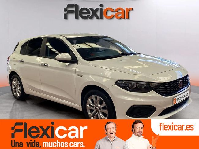 FIAT Tipo (1.4 16v Easy 70kW (95CV) gasolina 5p.) en Castellón
