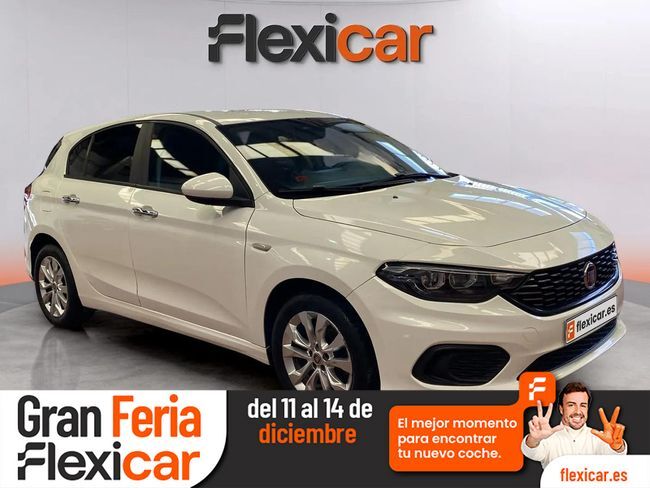 FIAT Tipo (1.4 16v Easy 70kW (95CV) gasolina 5p.) en Castellón