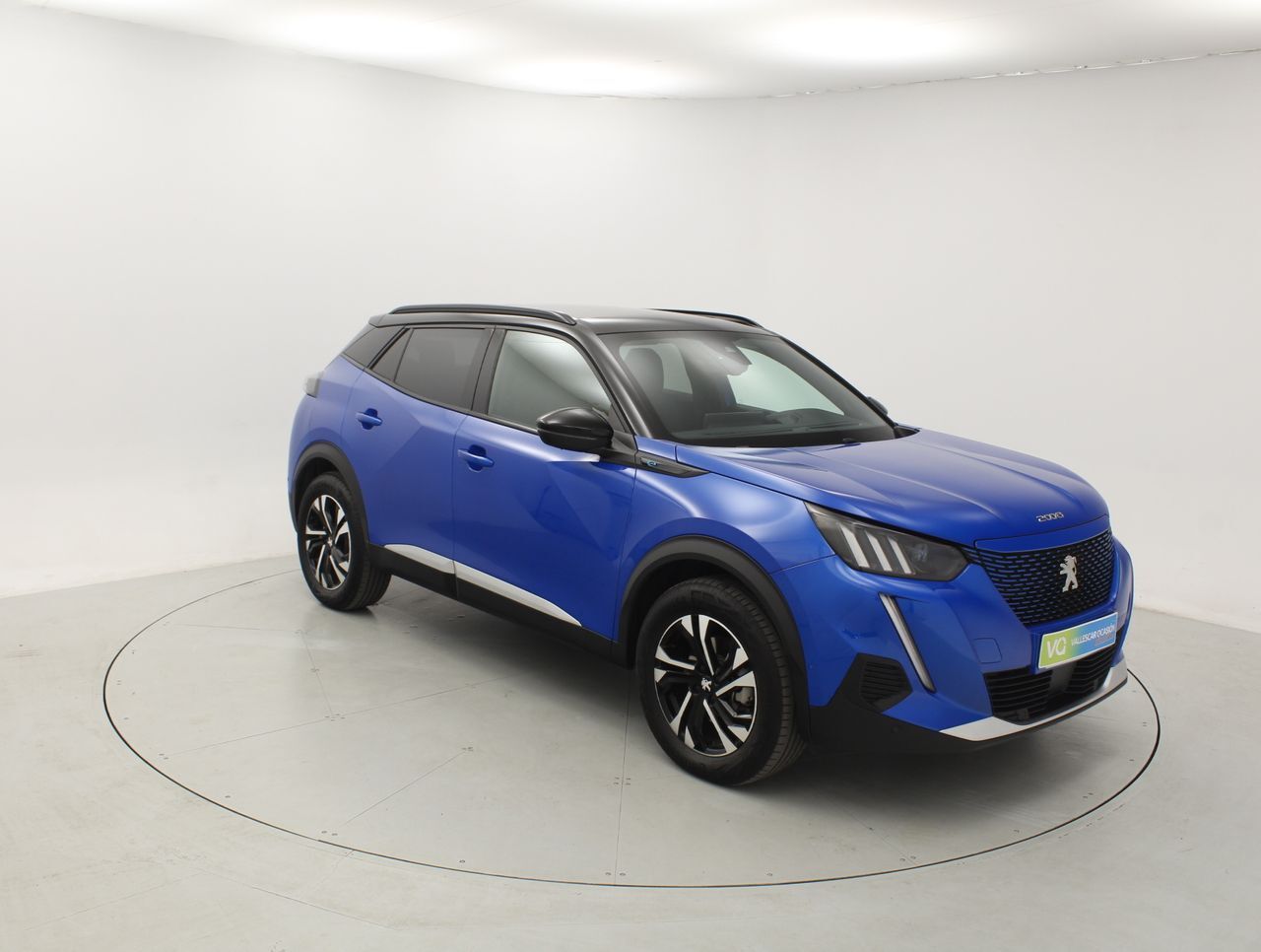 PEUGEOT 2008 (Eléctrico GT 136 (100kW)) en Barcelona