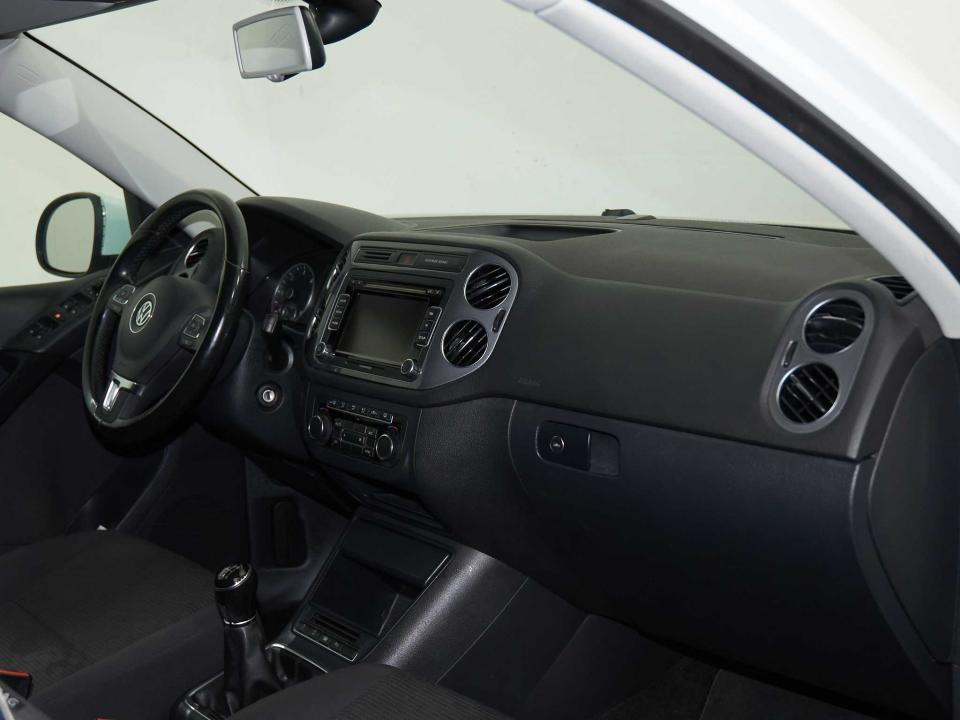 Foto del VOLKSWAGEN Tiguan 2.0TDI BMT Cross 4x2 110