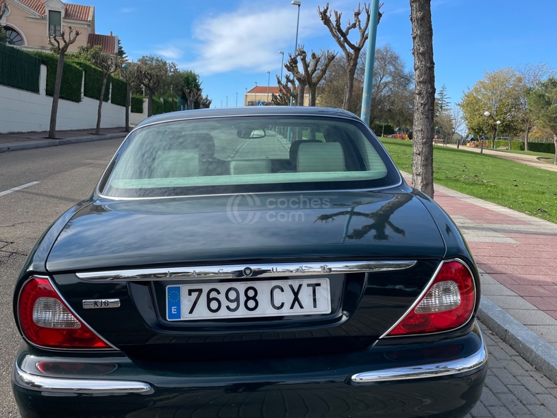 Foto del JAGUAR XJ -8 3.5 V8 Executive Aut.