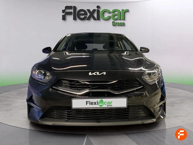 Foto del KIA Ceed 1.6 MHEV iMT Drive 136