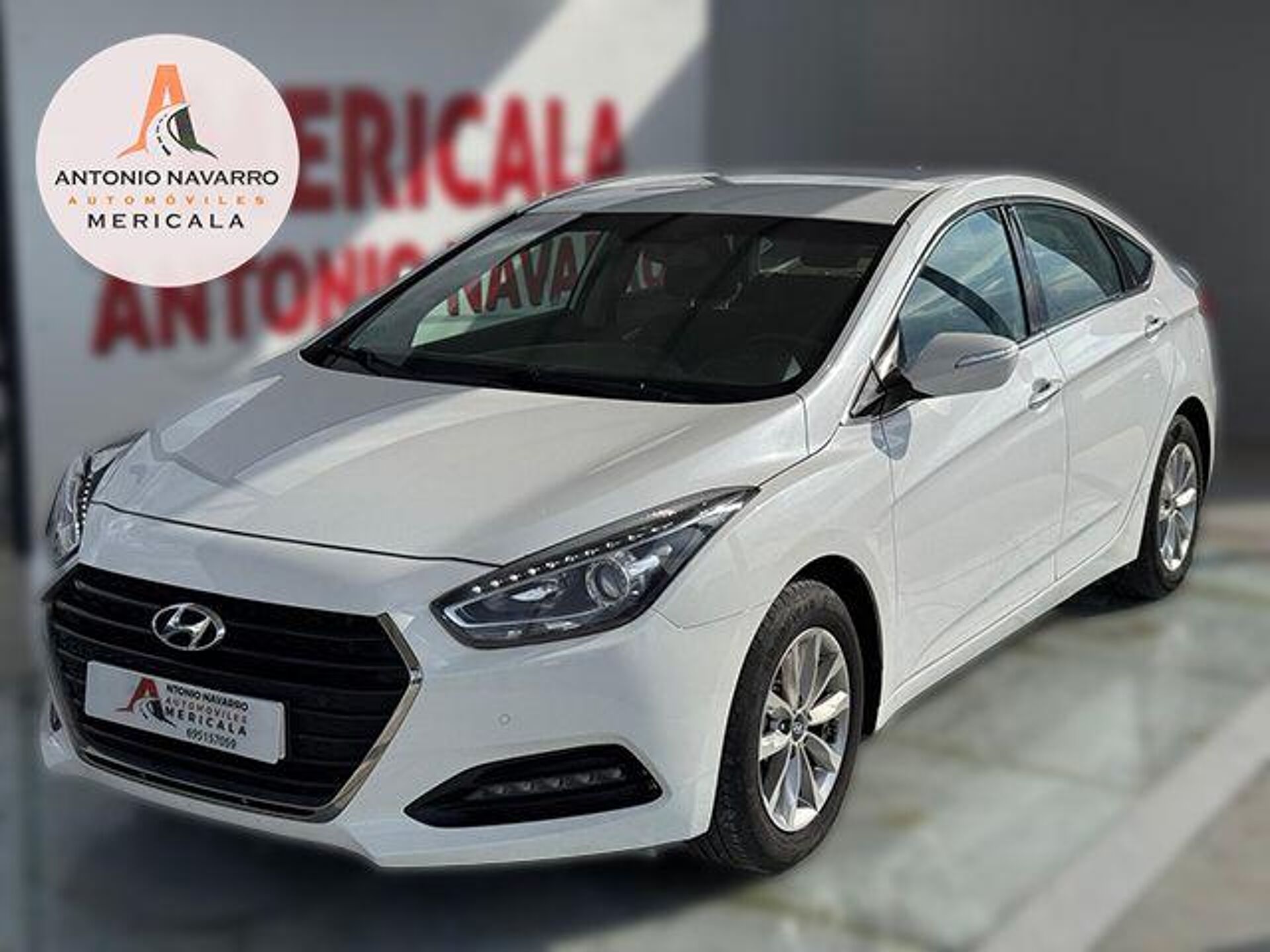 Imagen de HYUNDAI i40