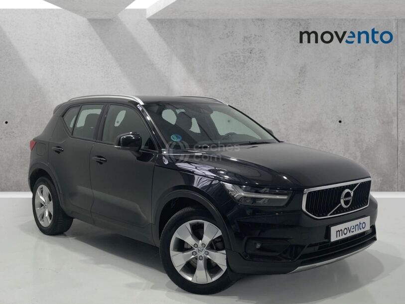 Foto del VOLVO XC40 B4 Momentum Pro AWD Aut.