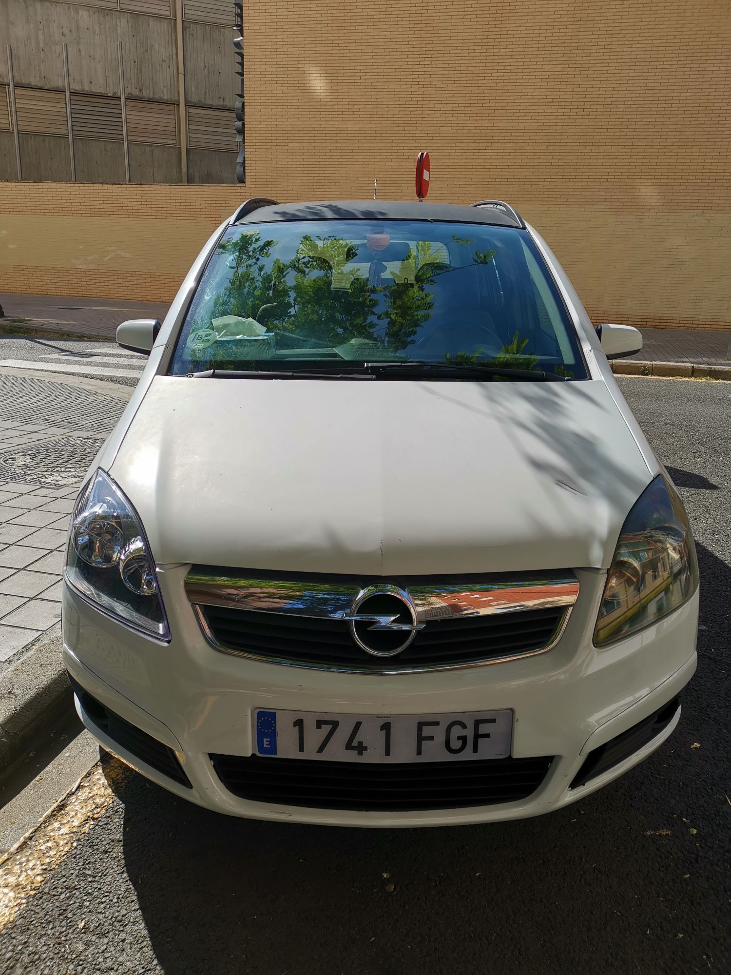 Foto del OPEL Zafira 1.9CDTi 16v Cosmo 150