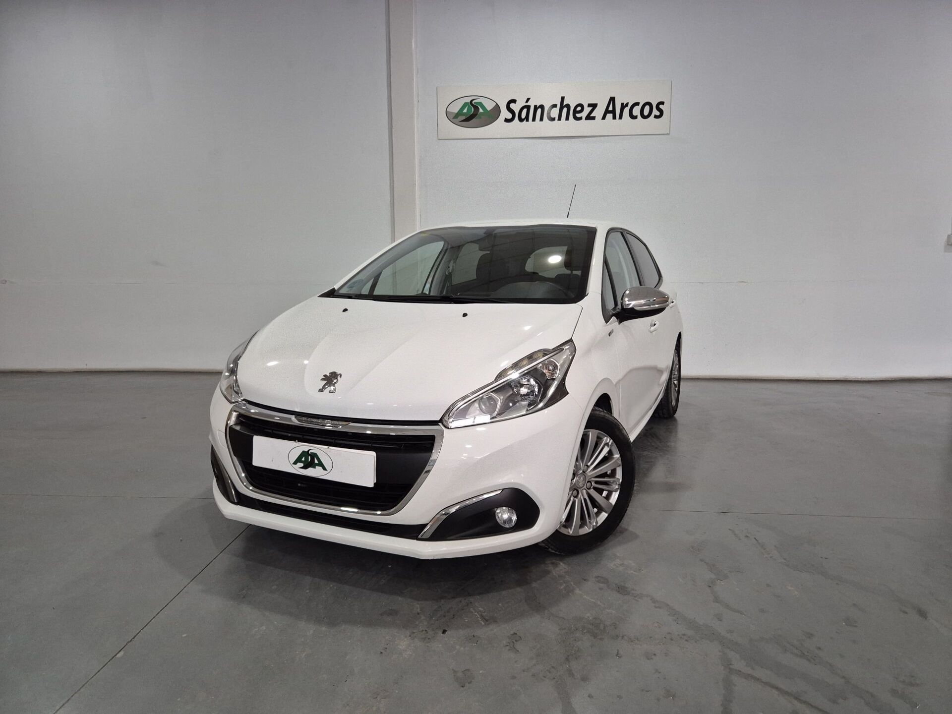Imagen de PEUGEOT 208