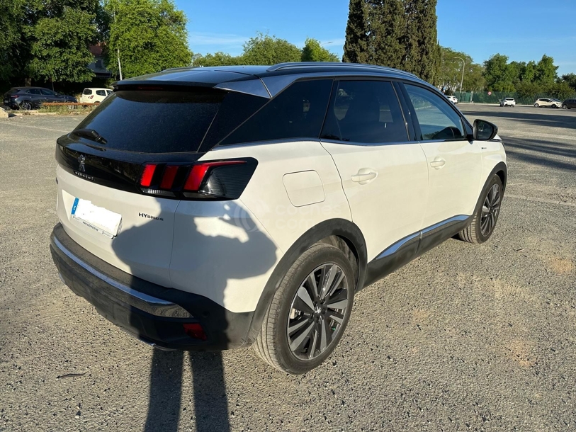 Foto del PEUGEOT 3008 Hybrid4 300 GT e-EAT8
