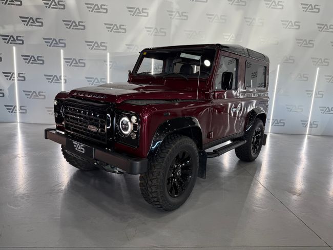 LAND ROVER Defender (90 2.5TD5 SW SE) en Girona