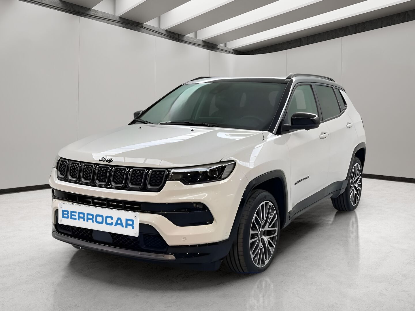 JEEP Compass (1.5 MHEV eHybrid Altitude DCT 96 kW (130 CV)) en Sevilla