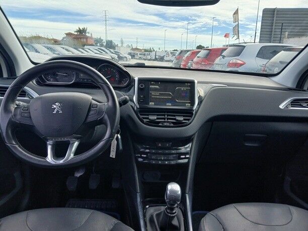 Foto del PEUGEOT 2008 1.6 e-HDI Allure 115