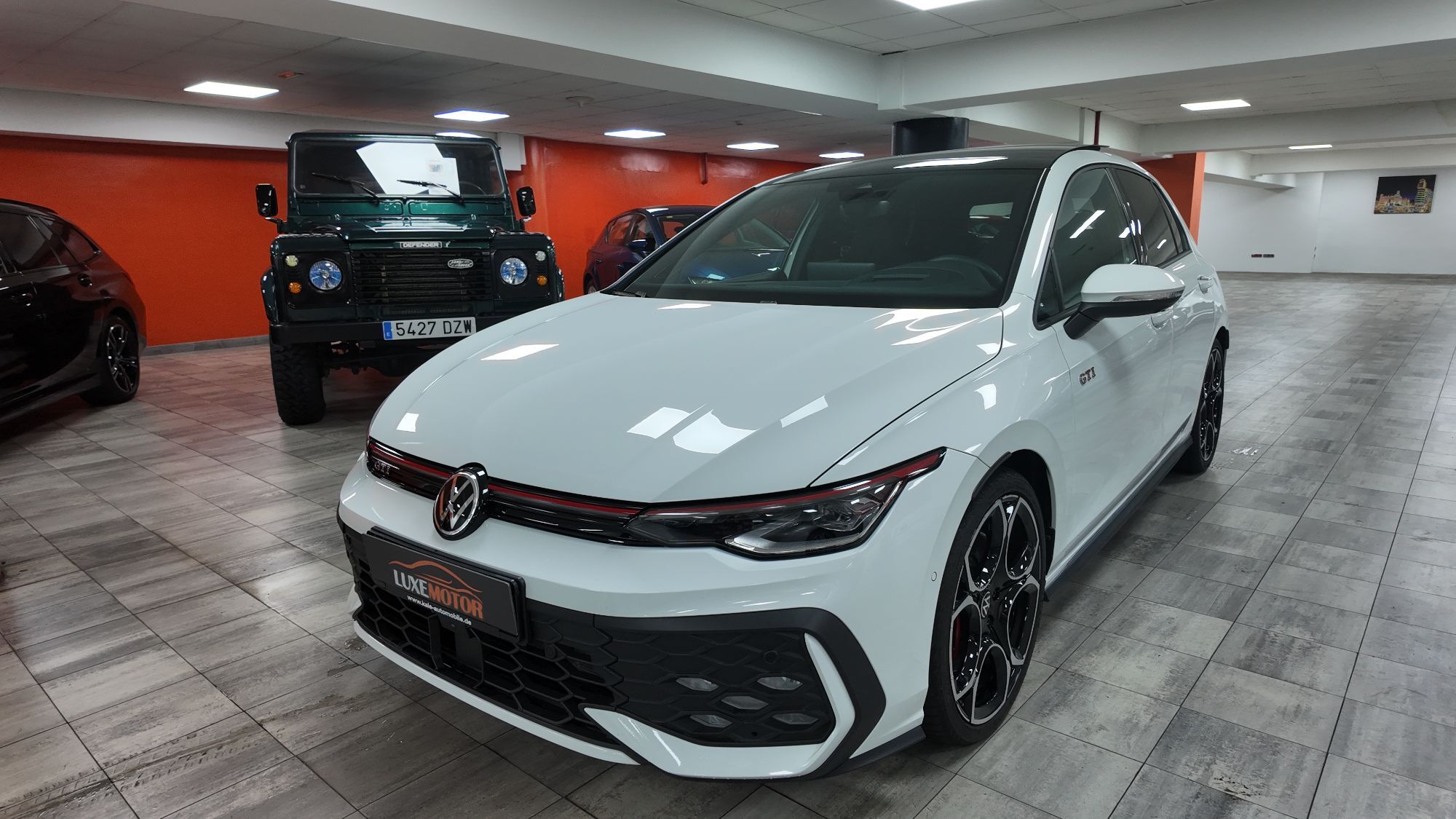 VOLKSWAGEN Golf (2.0 TSI GTI DSG 195kW) en Madrid