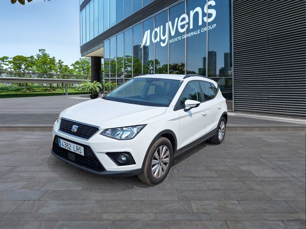SEAT Arona (1.0 TSI Style Go2 81 kW (110 CV)) en Madrid