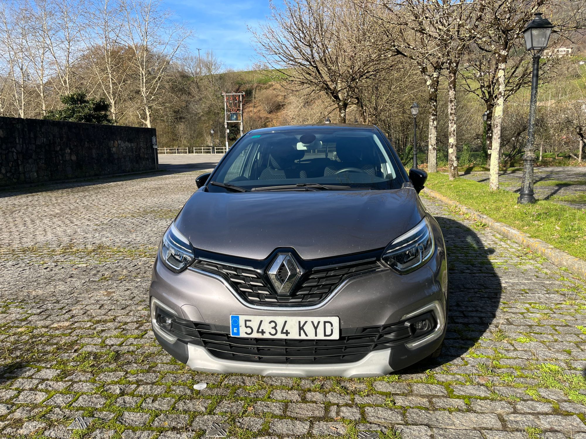 Foto del RENAULT Captur TCe GPF Zen EDC 110kW