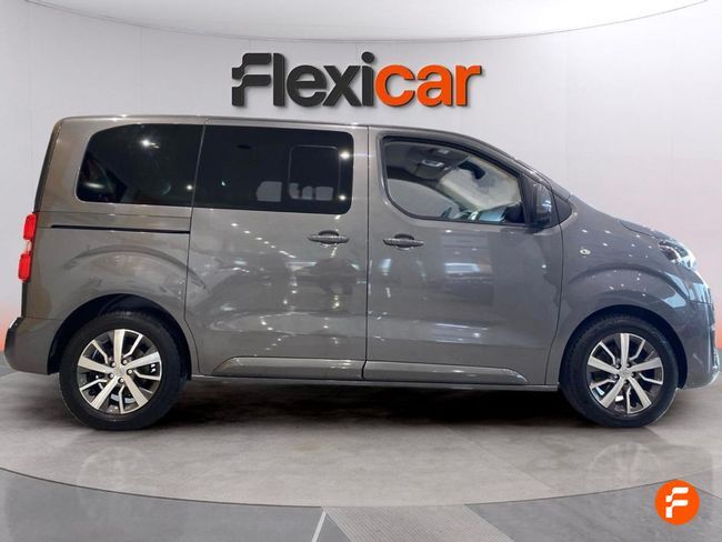 Foto del TOYOTA Proace Verso Family Medio 1.6D 8pl. Advance 115