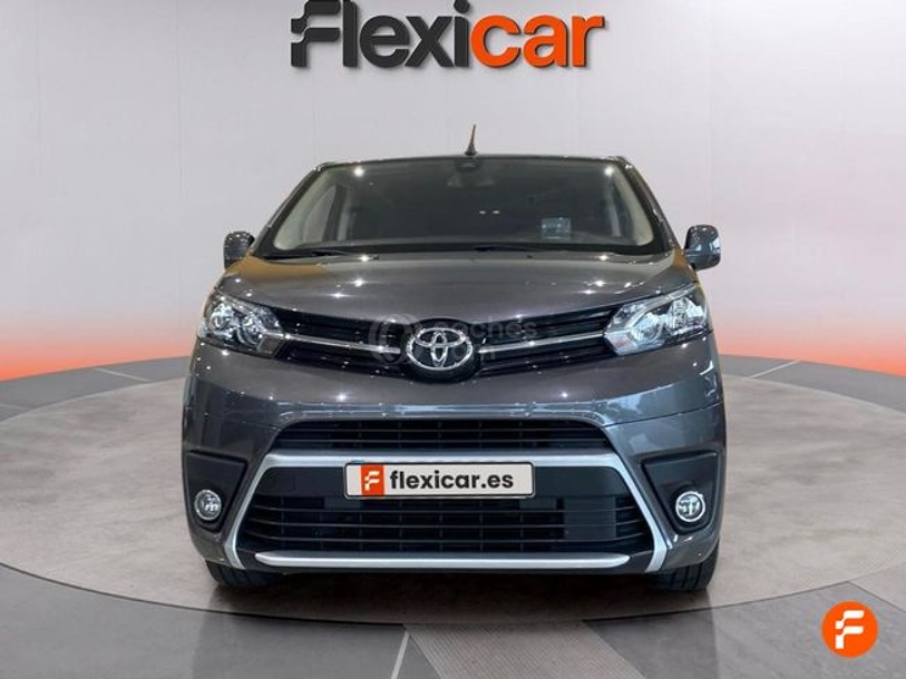 Foto del TOYOTA Proace Verso Family Medio 1.6D 8pl. Advance 115