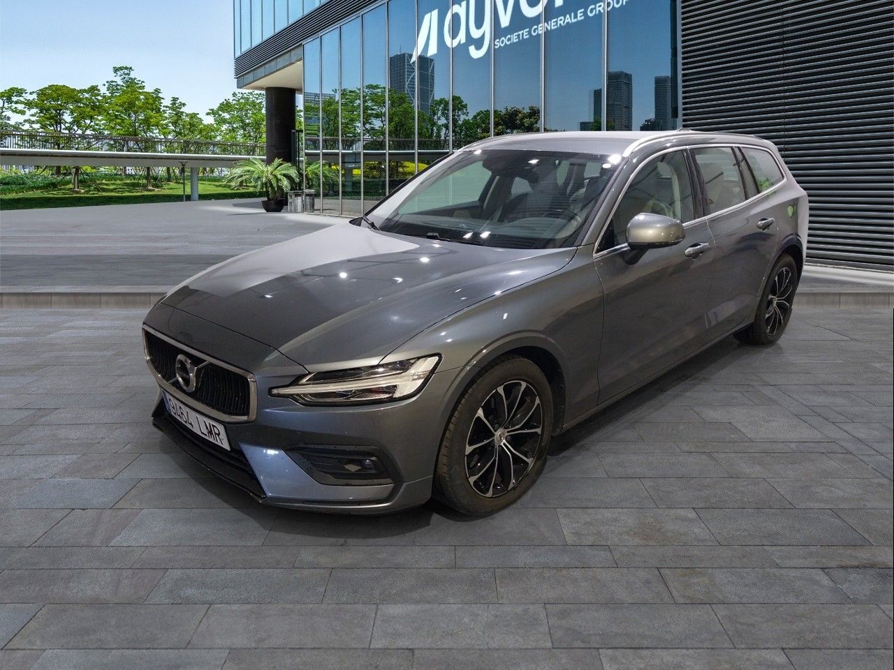 VOLVO V60 (B3 G Momentum Pro Auto 120 kW (163 CV)) en Madrid