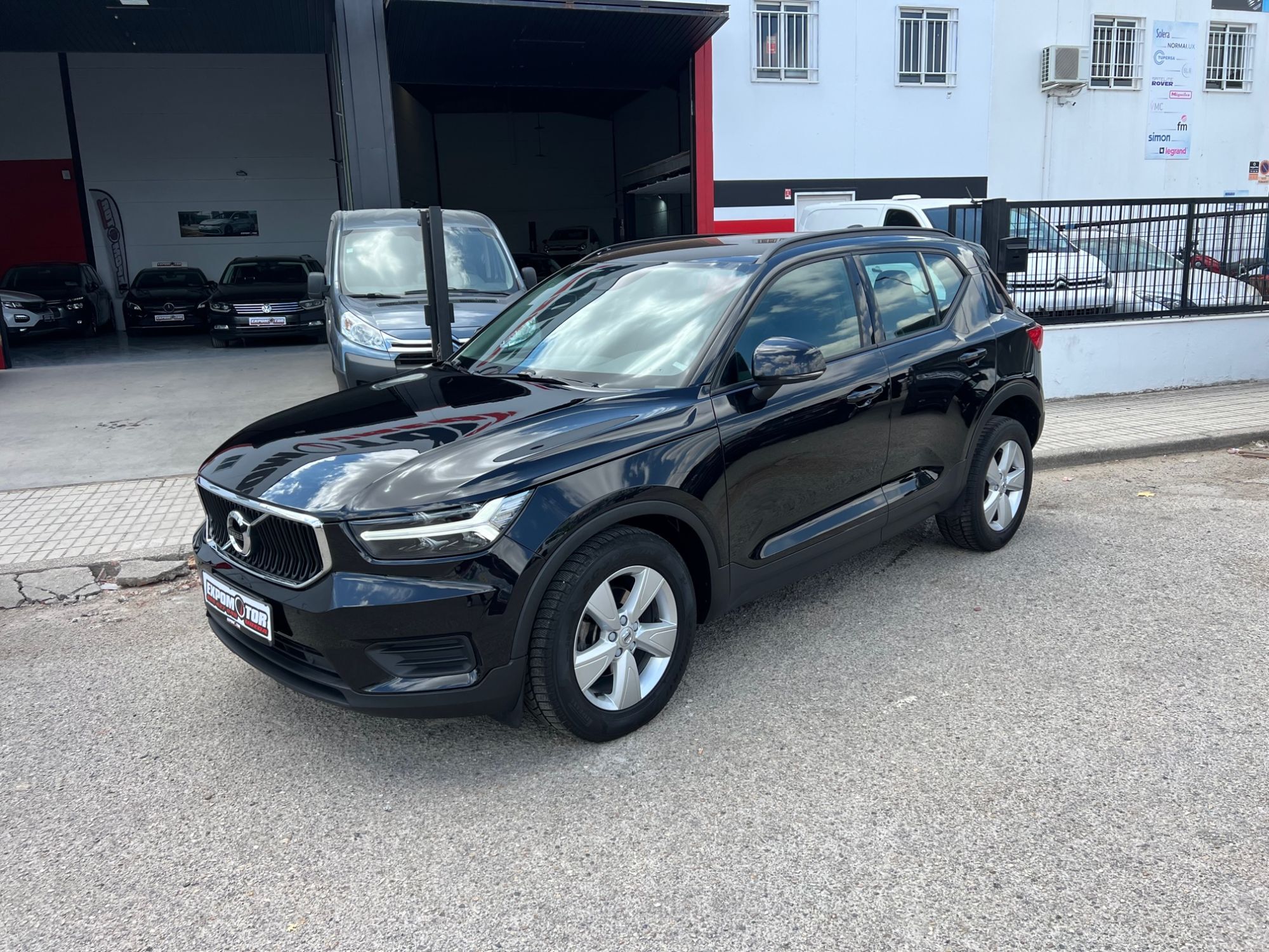 VOLVO XC40 (D3 Aut.) en Jaén