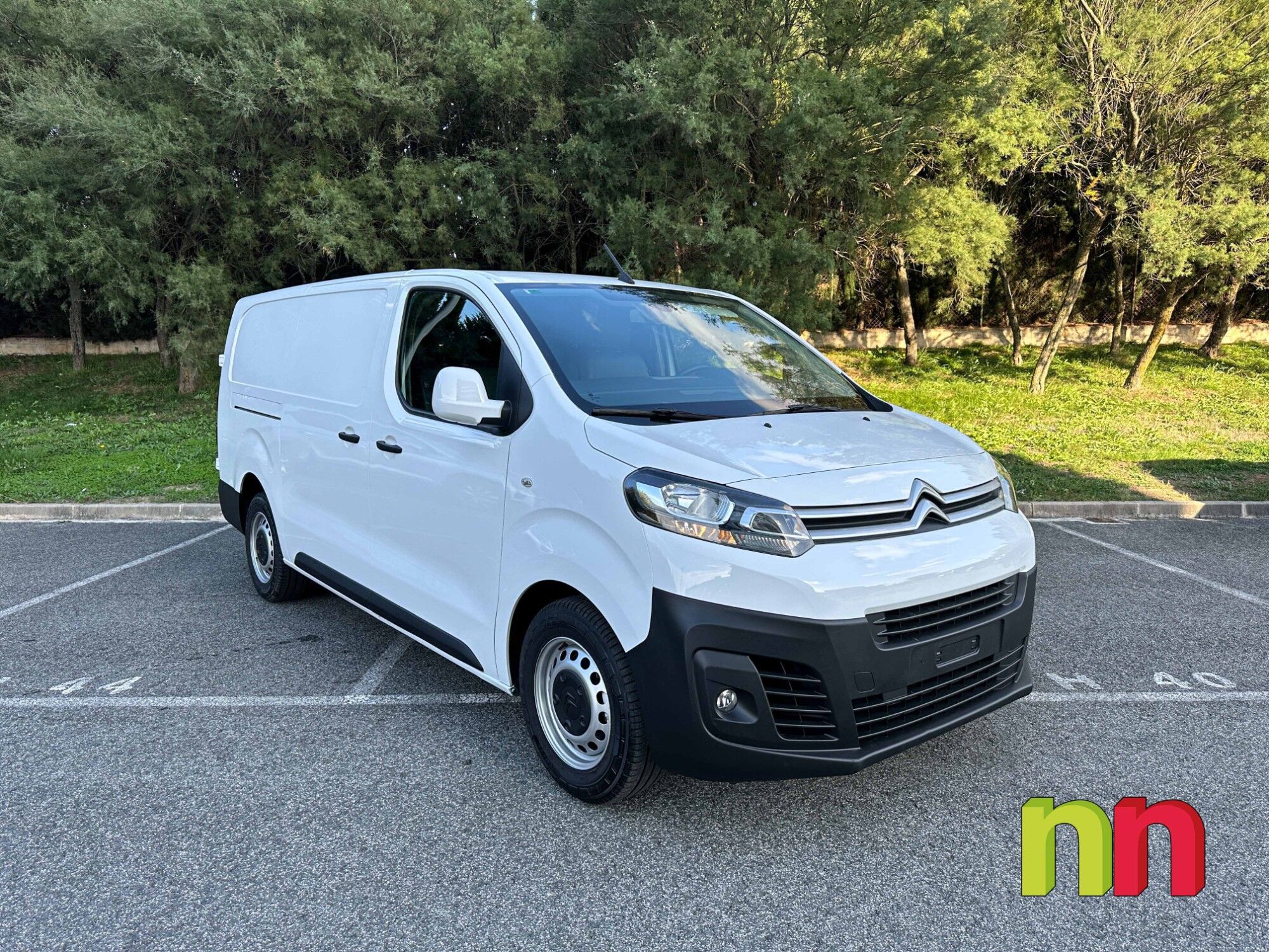 Foto del CITROEN Jumpy Fg. BlueHDI Talla M S&S Control Carga Ampliada 120