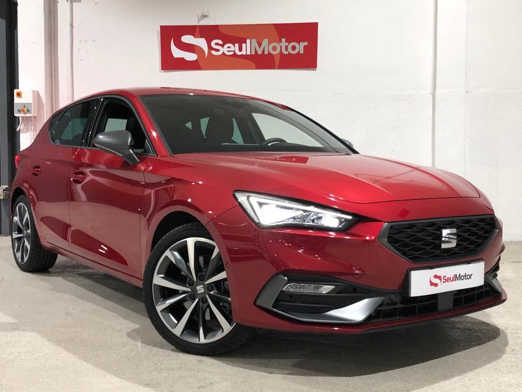 SEAT León (1.5 TSI S&S FR 150) en Barcelona
