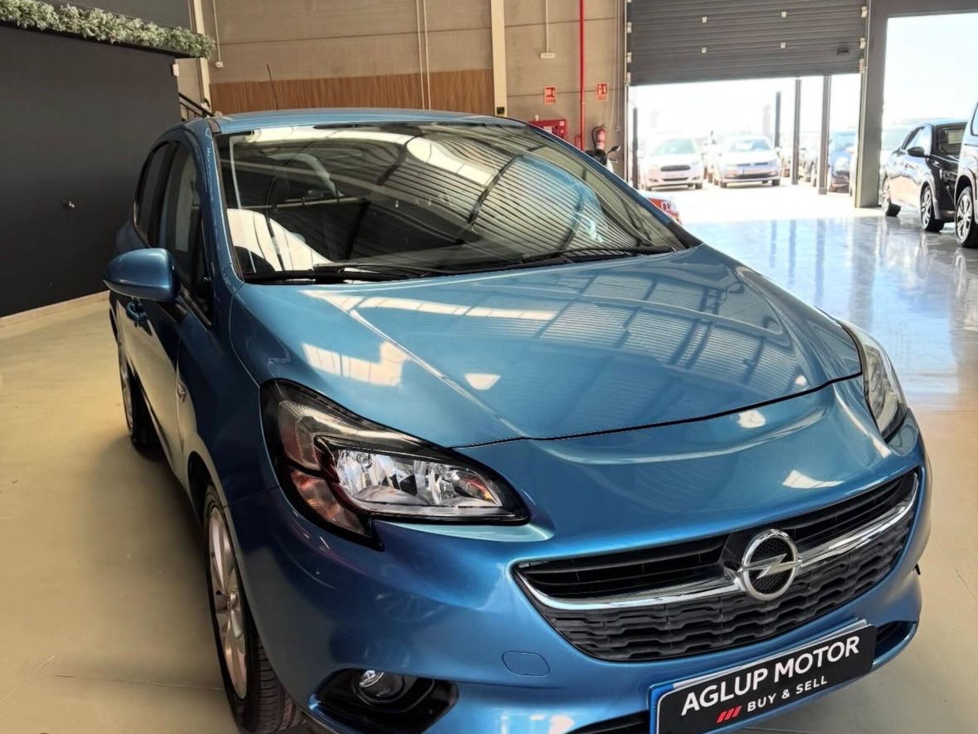 Imagen 2 de OPEL Corsa
