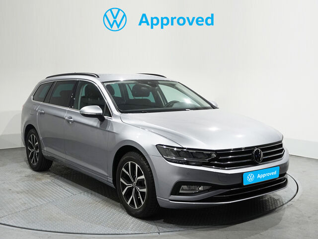 VOLKSWAGEN Passat (Executive 2.0 TDI 90 kW (122 CV) DSG) en León