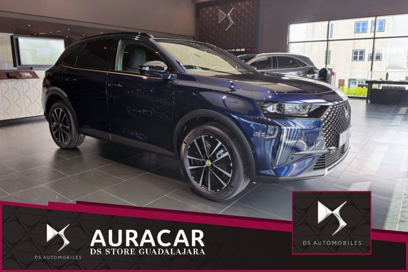DS DS 7 Crossback (BlueHDi 130 AT ÉDITION FRANCE) en Madrid