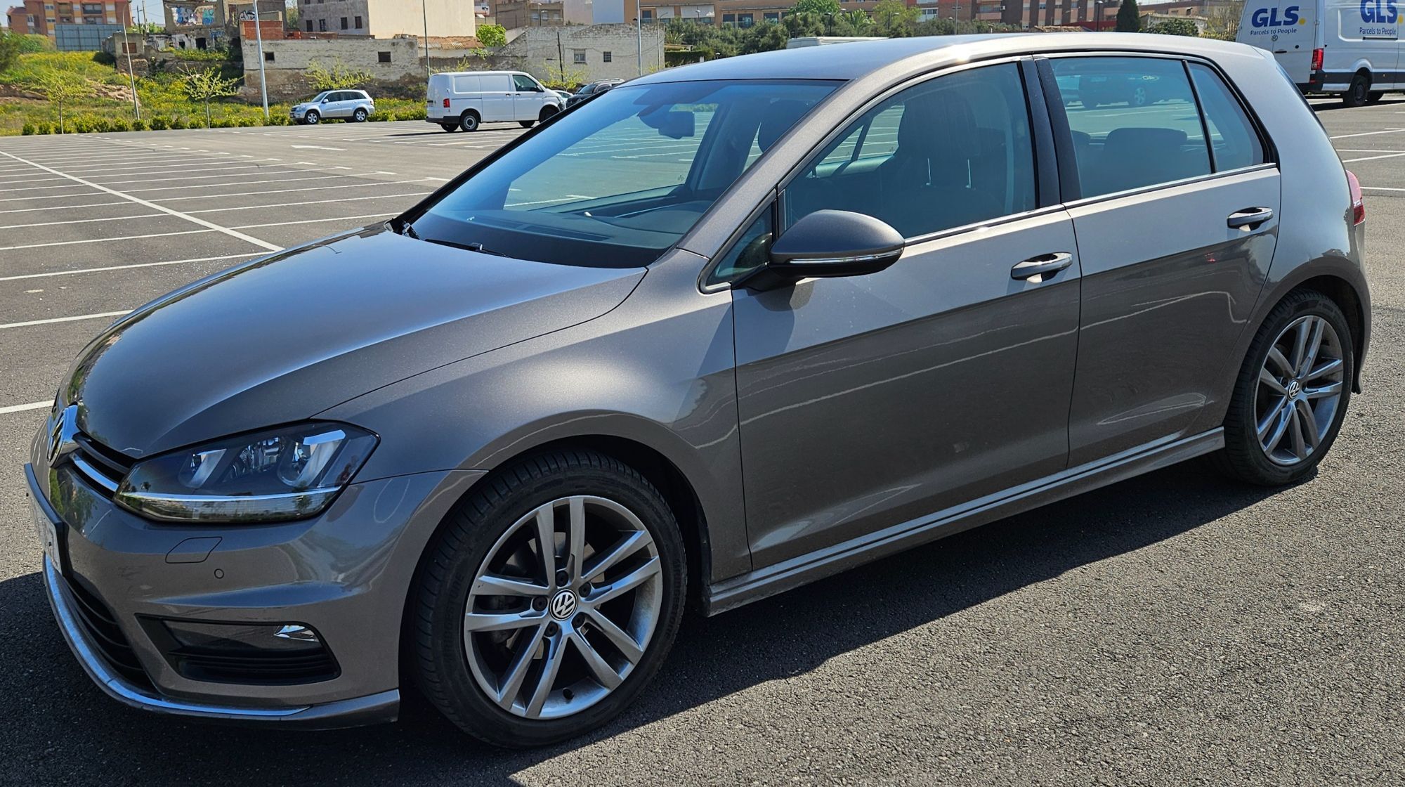Foto del VOLKSWAGEN Golf 1.6TDI CR BMT Sport 105
