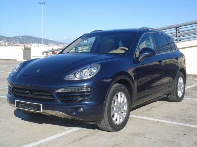 PORSCHE Cayenne (Diesel 180 kW (245 CV)) en Barcelona