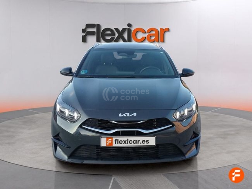 Foto del KIA Ceed Tourer 1.0 MHEV Style Edition DCT 100
