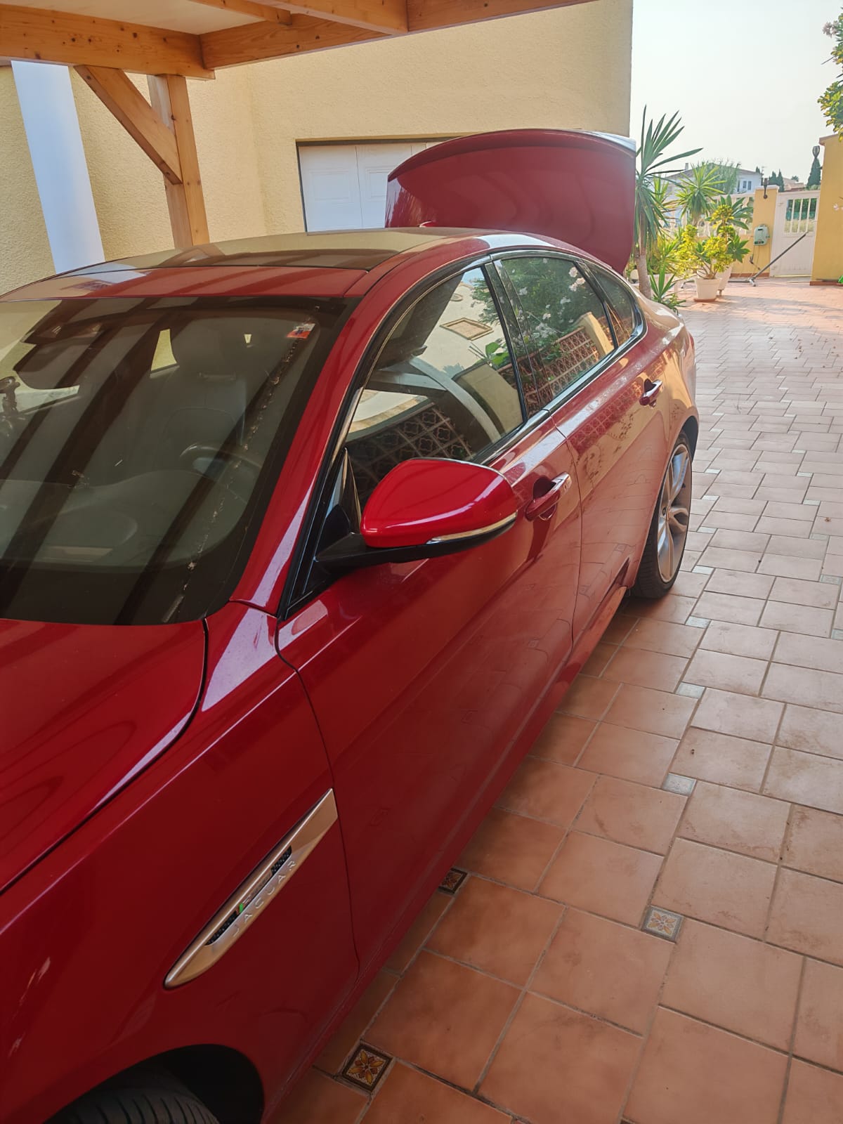 Foto del JAGUAR XF 3.0TDV6 R-Sport Aut.