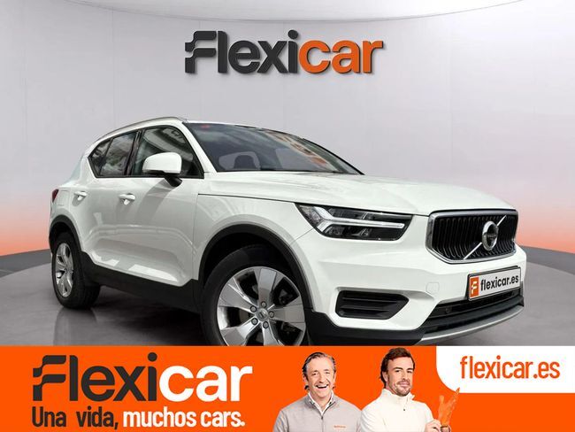 VOLVO XC40 (2.0 D4 AWD Momentum Auto) en Barcelona