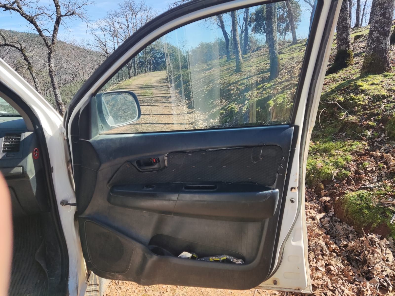 Foto del TOYOTA Hilux 2.5D-4D Cabina Extra GX 4x4