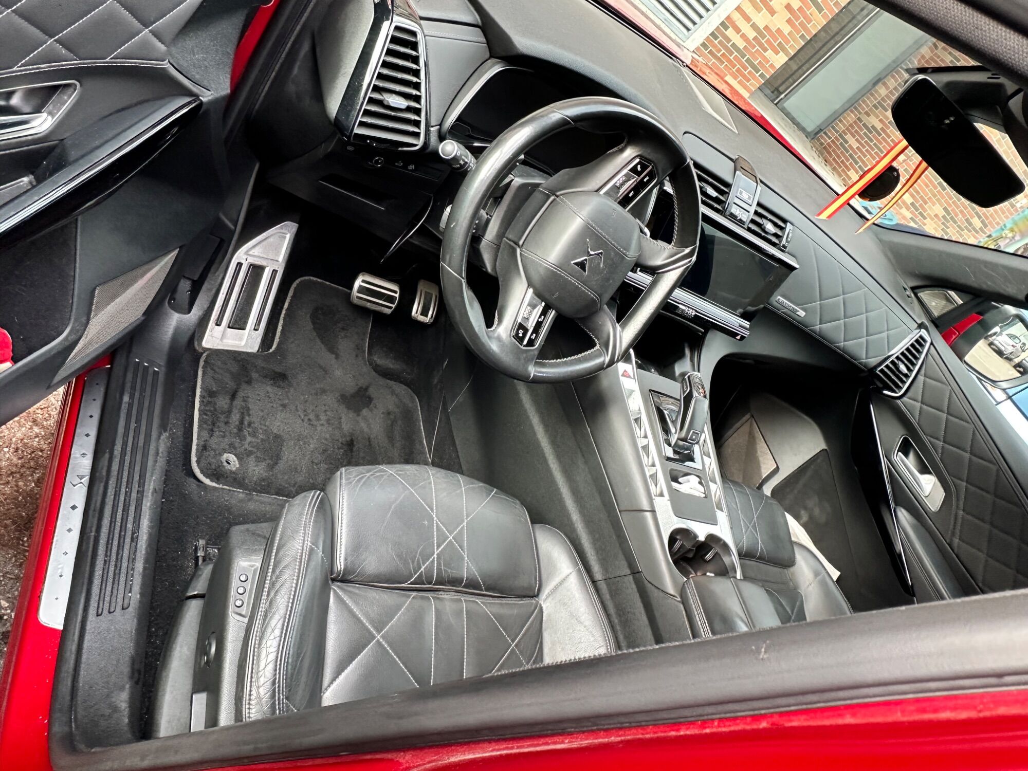 Foto del DS DS 7 Crossback 1.6 PT. Grand Chic Aut. 225