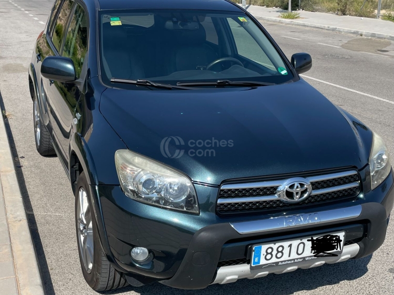 Foto del TOYOTA RAV-4 2.2D-4D Premium
